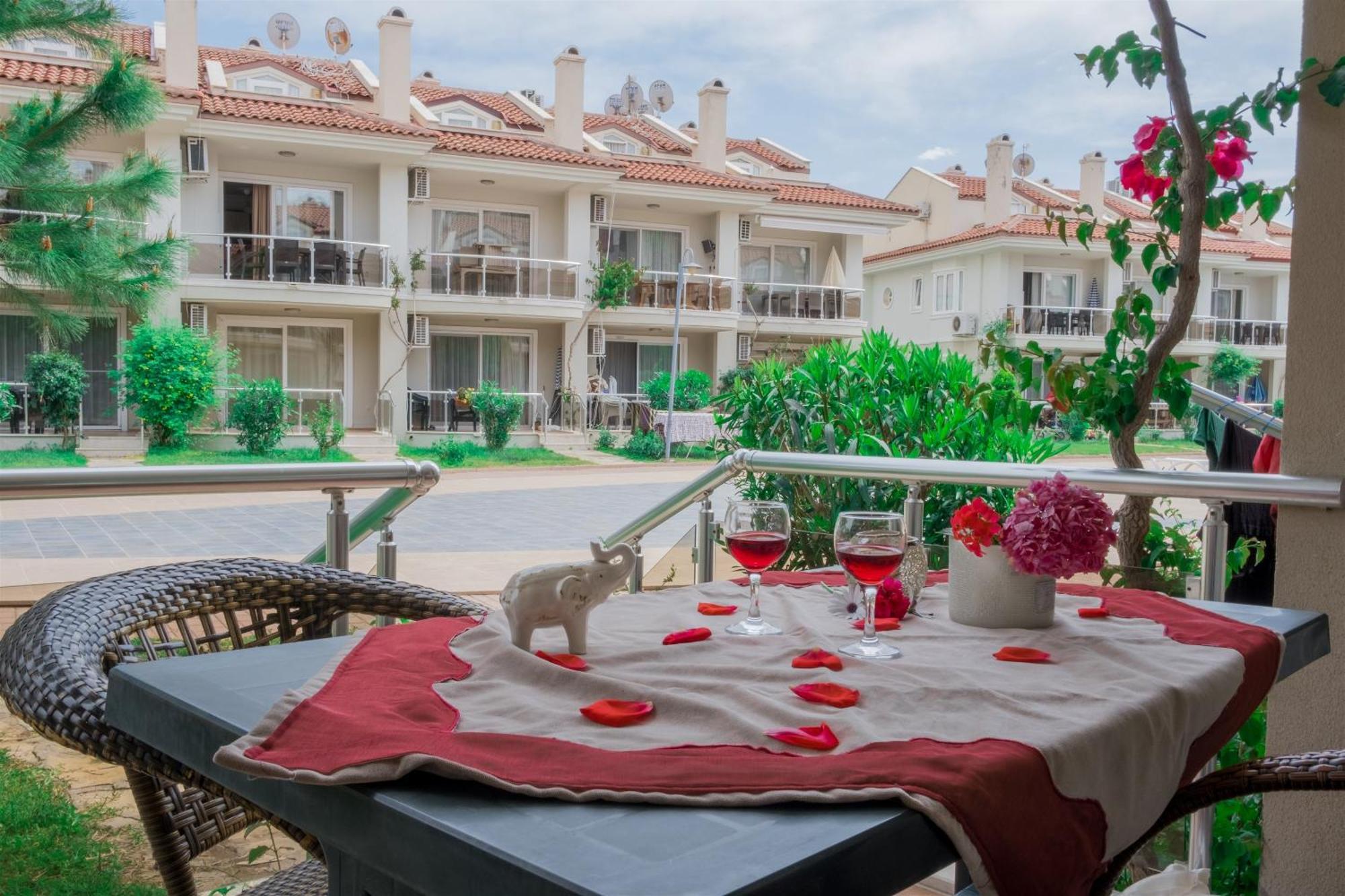 Sunset Beach Club Lebrentals Fethiye Bagian luar foto